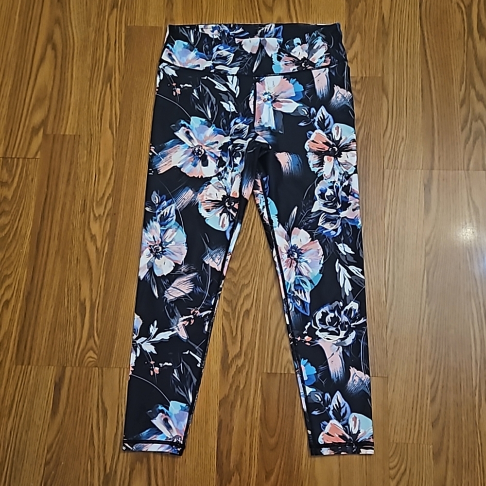 Fabletics Athletic Matching Set/ Xs - image 7